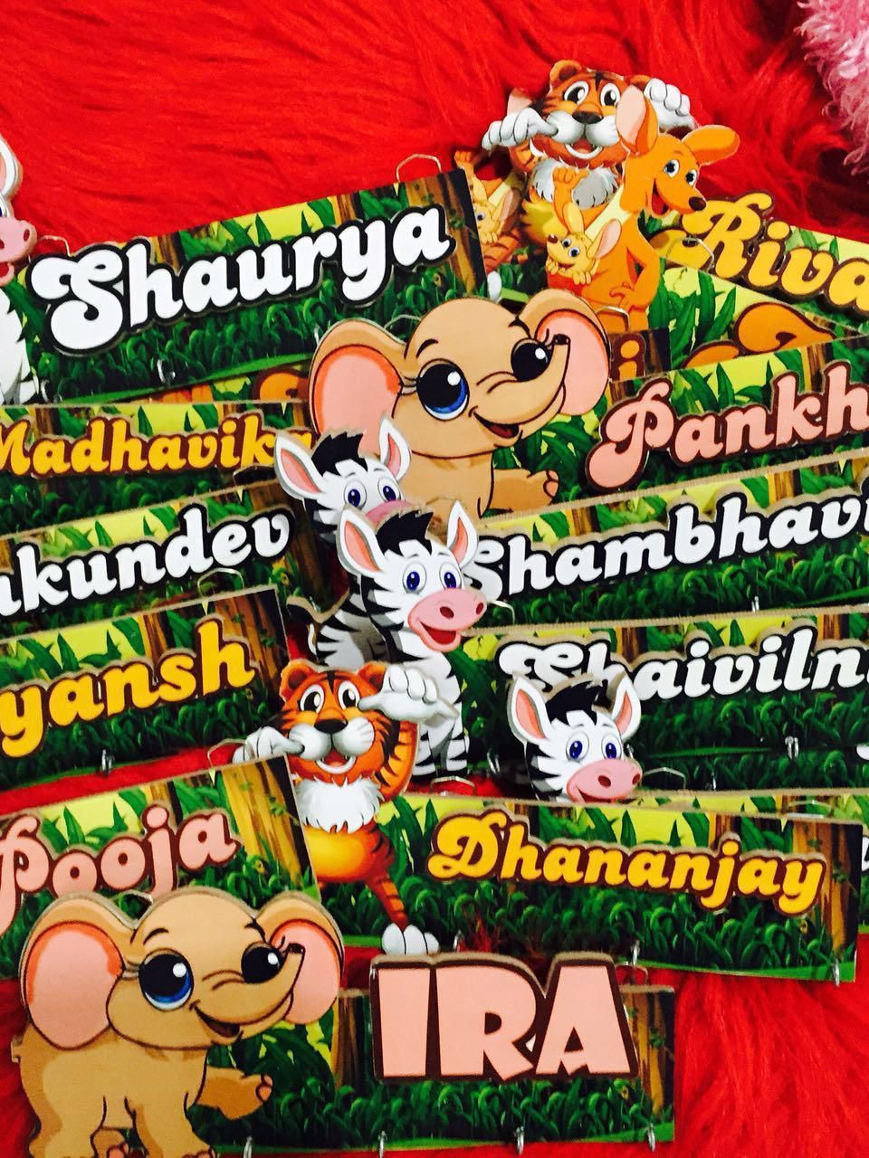 Customised name plates cum keyholders