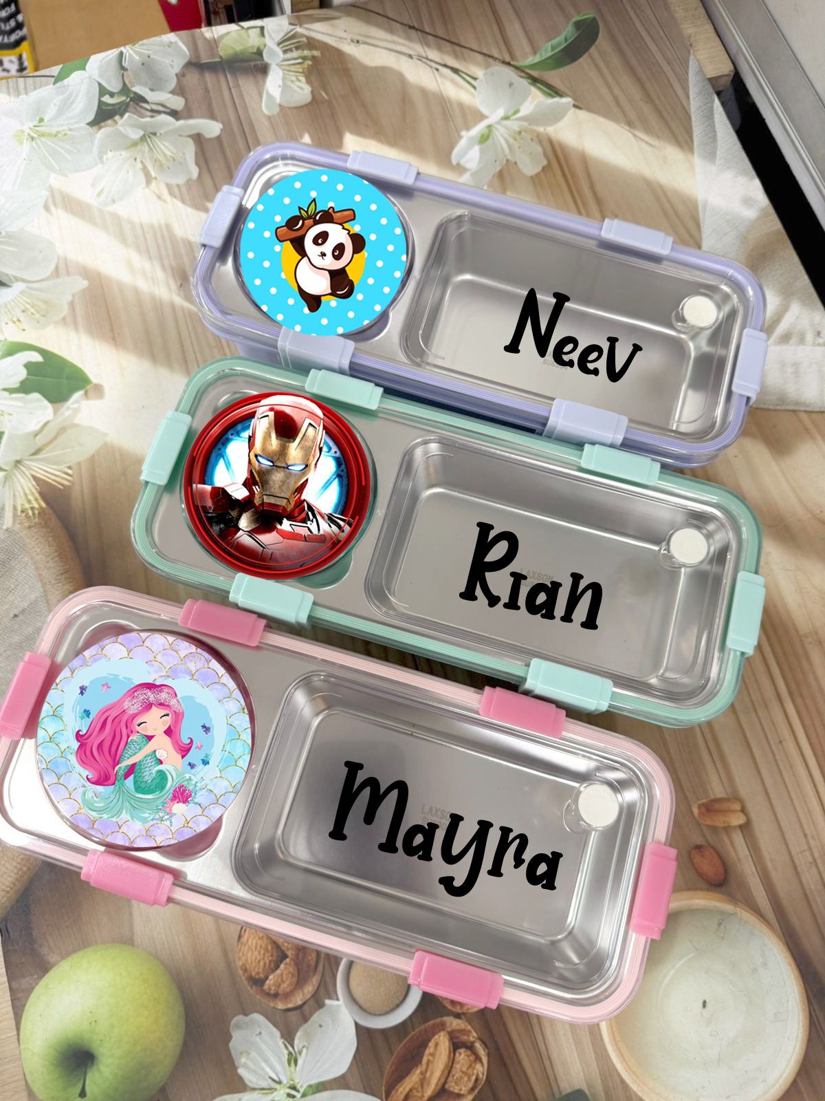 2 grid customised lunch box