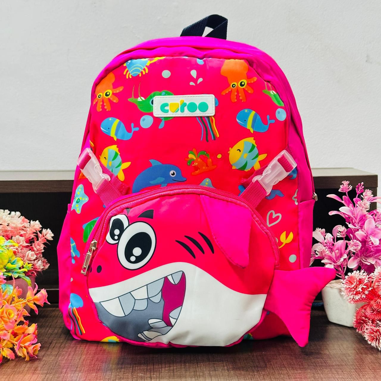 Cute picnic bag with detachable sling bag