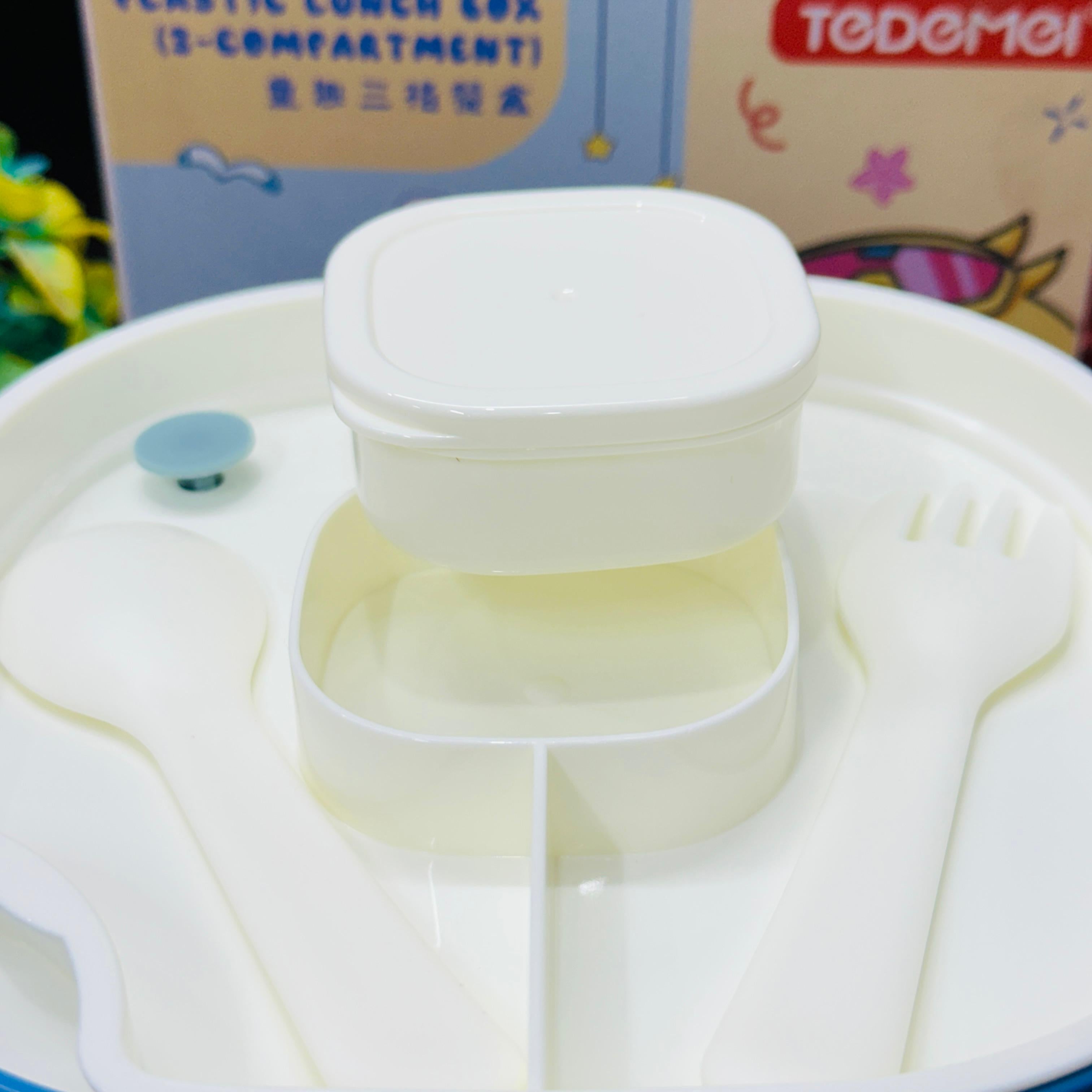 Tedeme 3 grid lunch box for junior kids